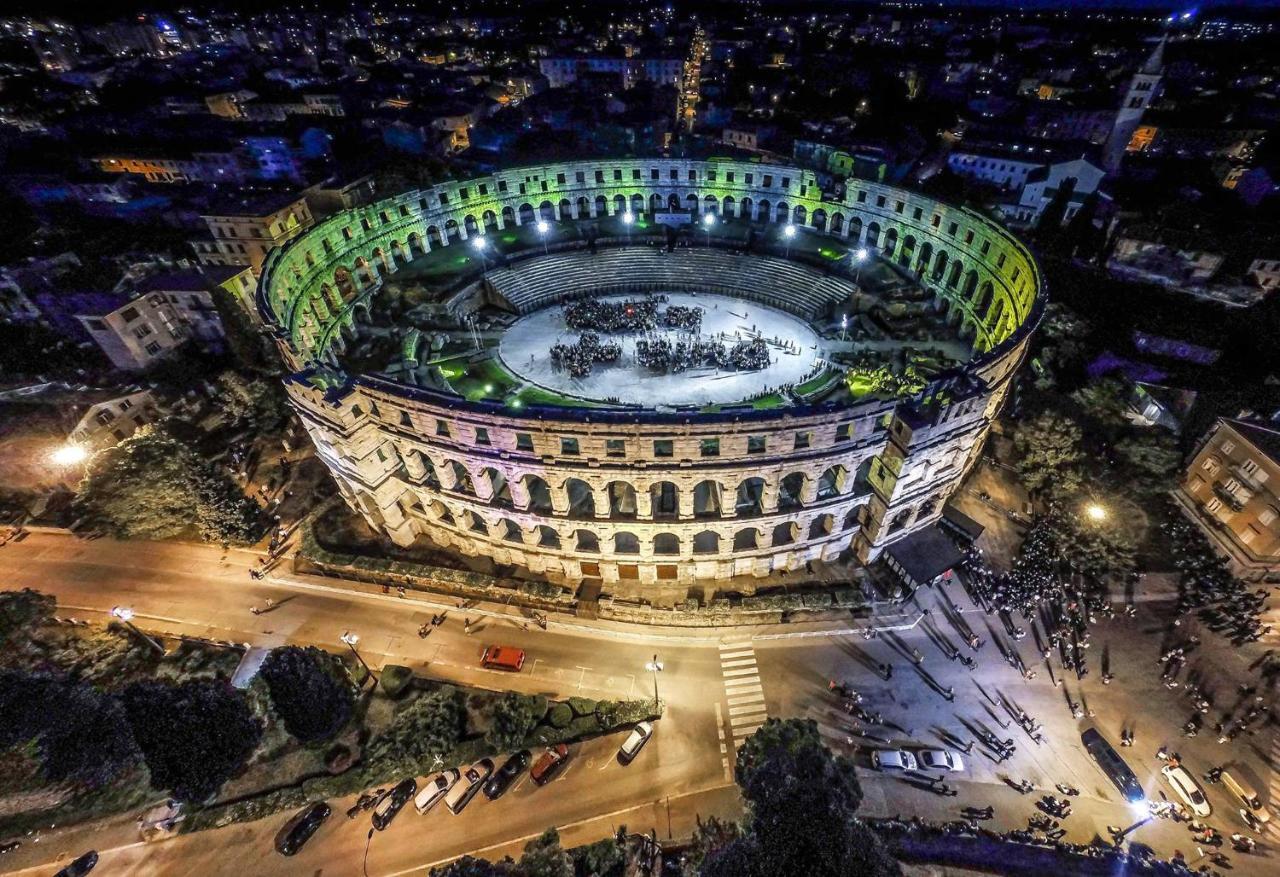 Apartment Gospa Pula Exteriör bild